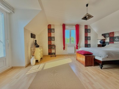 MAISON A VENDRE - CONDETTE - 215 m2 - 683�920�&euro;